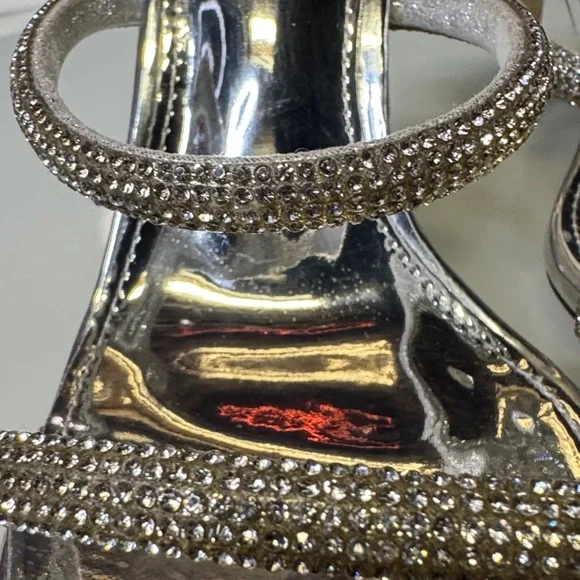 Crystal encrusted straps Elegant Silver Strappy Heels - Picture 5 of 7